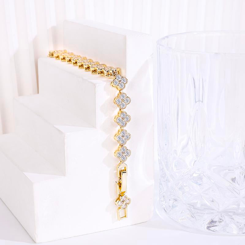 ABEAUT 14K Gold Plated Four-Leaf Clover Bracelet -Hypoallergenic Gold Bracelets for Women - Available in Sizes from 7" to 7.5" Inch